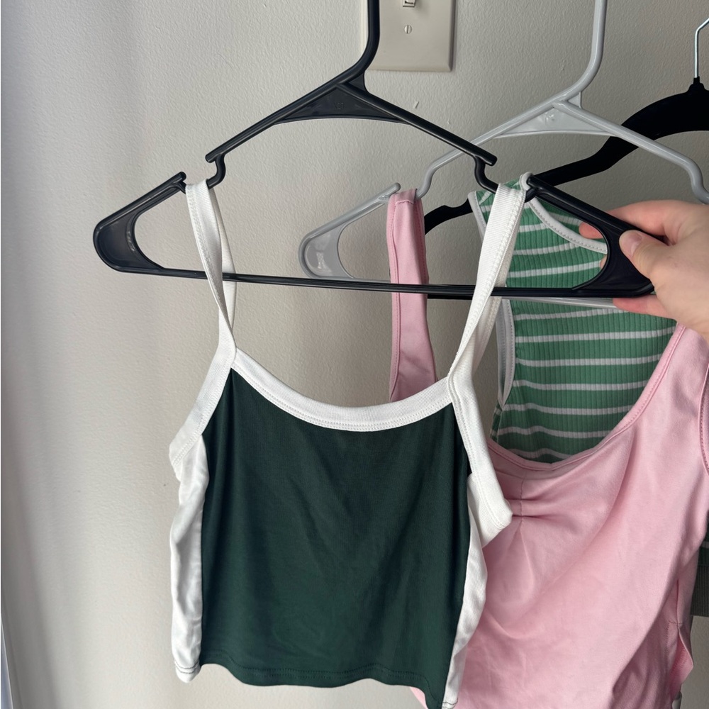 Tank Top Bundle - Picture 2 of 13
